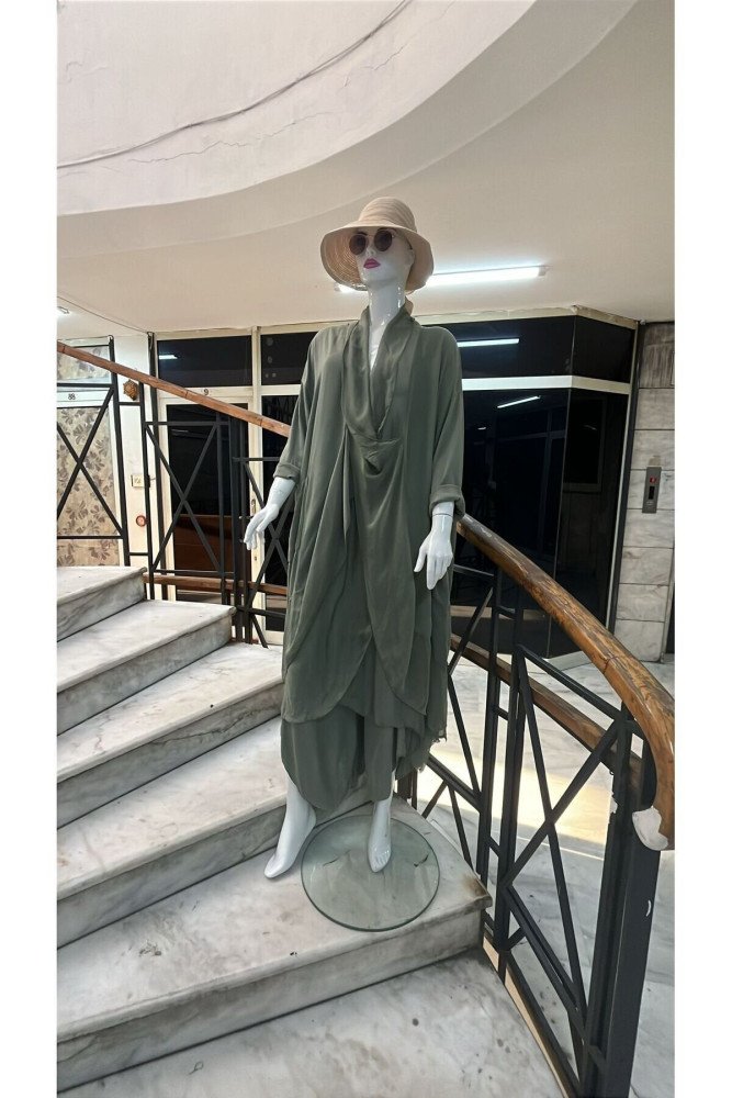 Haki Italyan İpek Detaylı Oversize Sonsuzluk Kaftan Bluz Asimetrik Pantolon İkili Takım